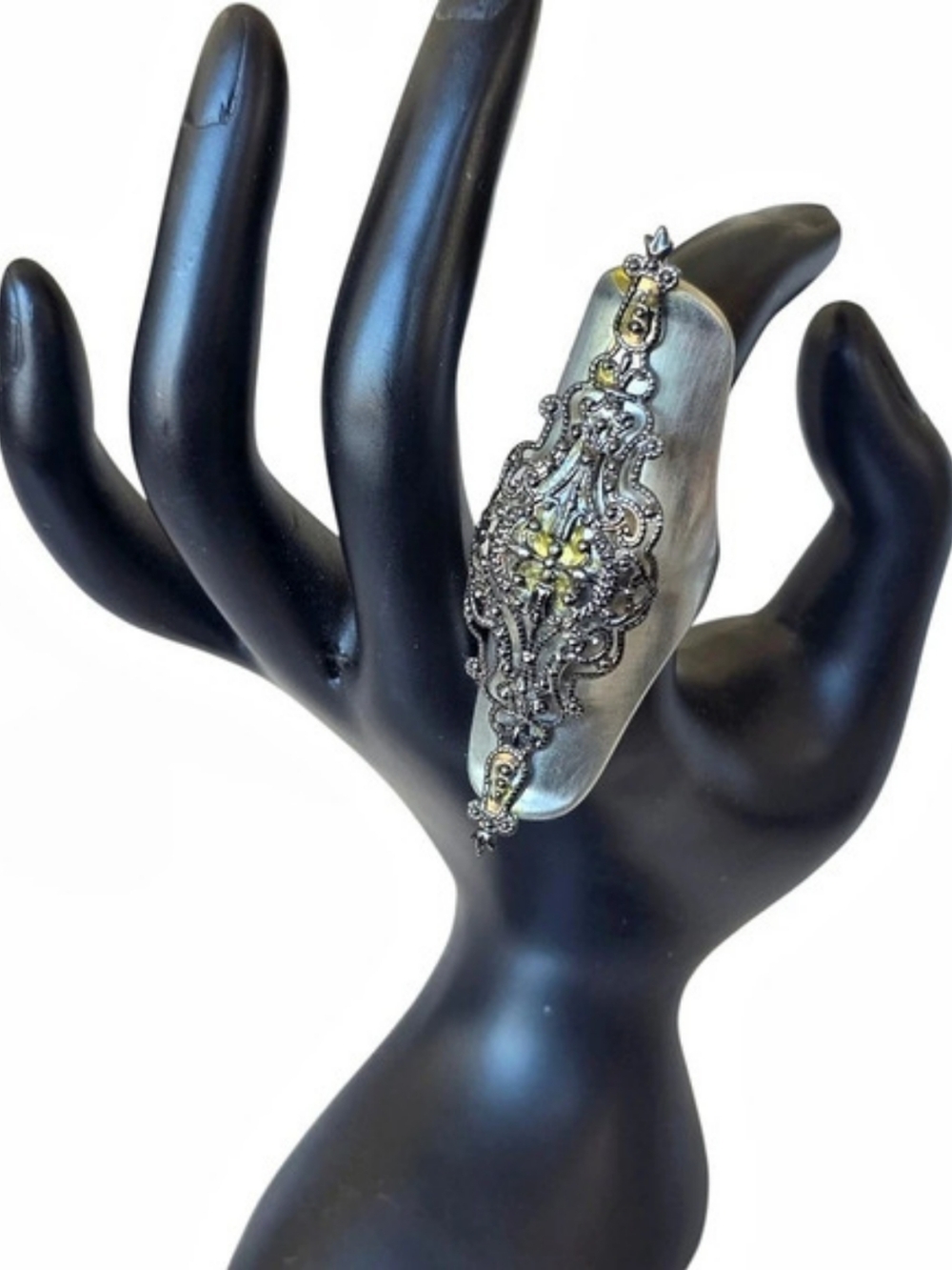 Ornate Filigree Statement Ring in Silver & Black Like New